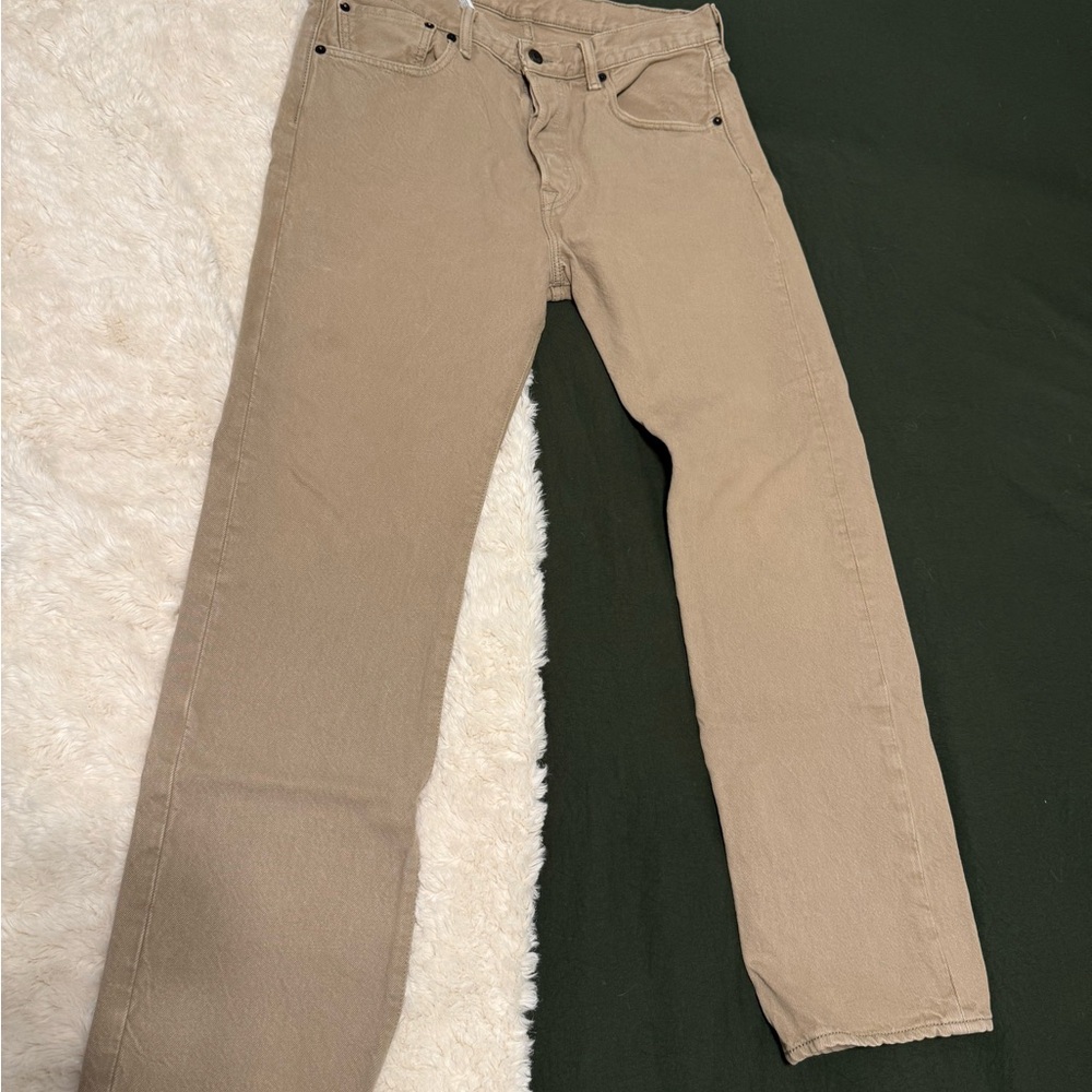 Levi's Men's Tan Straight Jeans 32x30 501. Thick denim.